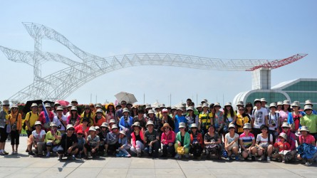 2012年蘭州員工沙湖、鎮(zhèn)北堡影視城兩日游(一）