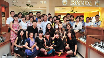 2011年“圣大保羅”杯巍雅斯名表眼鏡有限公司員工“太陽鏡秀”大賽剪影